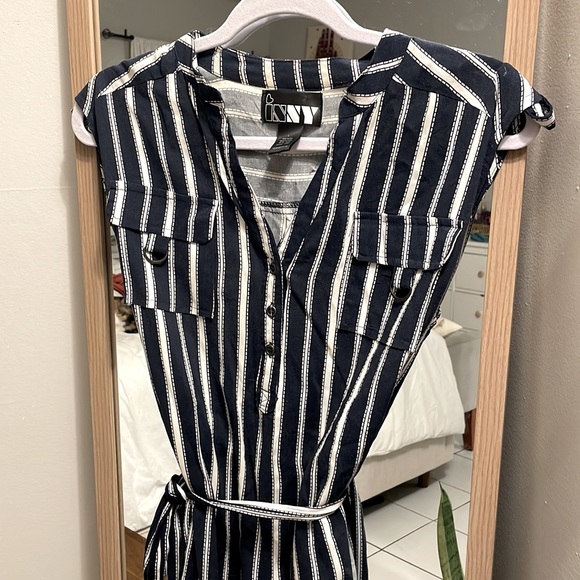 Striped dress - Picture 2 of 3